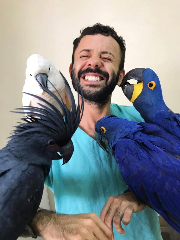 Veterinário Formado pela Universidade Federal de Sergipe – Alex Andrade