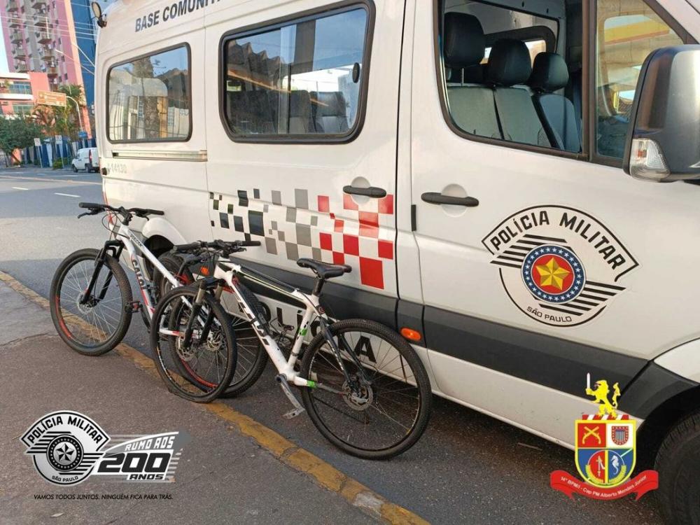 Homem invade quatro casas na madrugada, furta objetos e é preso por equipe da Atividade Delegada 