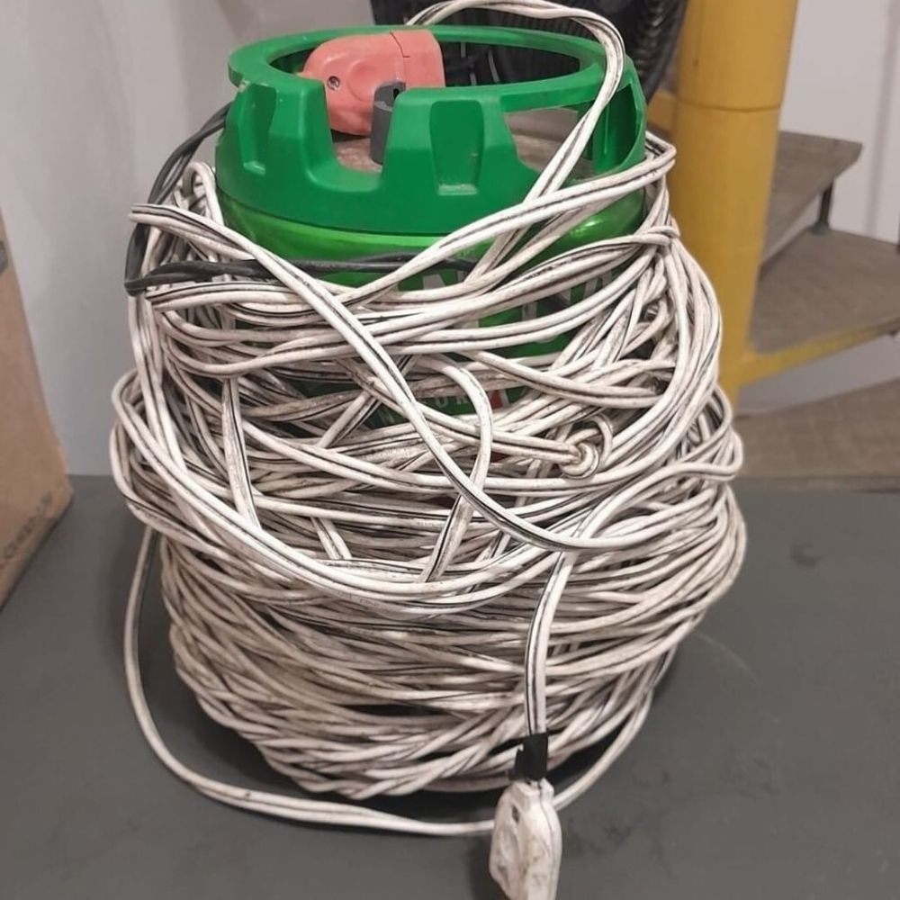 Trio é preso em flagrante por furto de energia elétrica no interior de SP