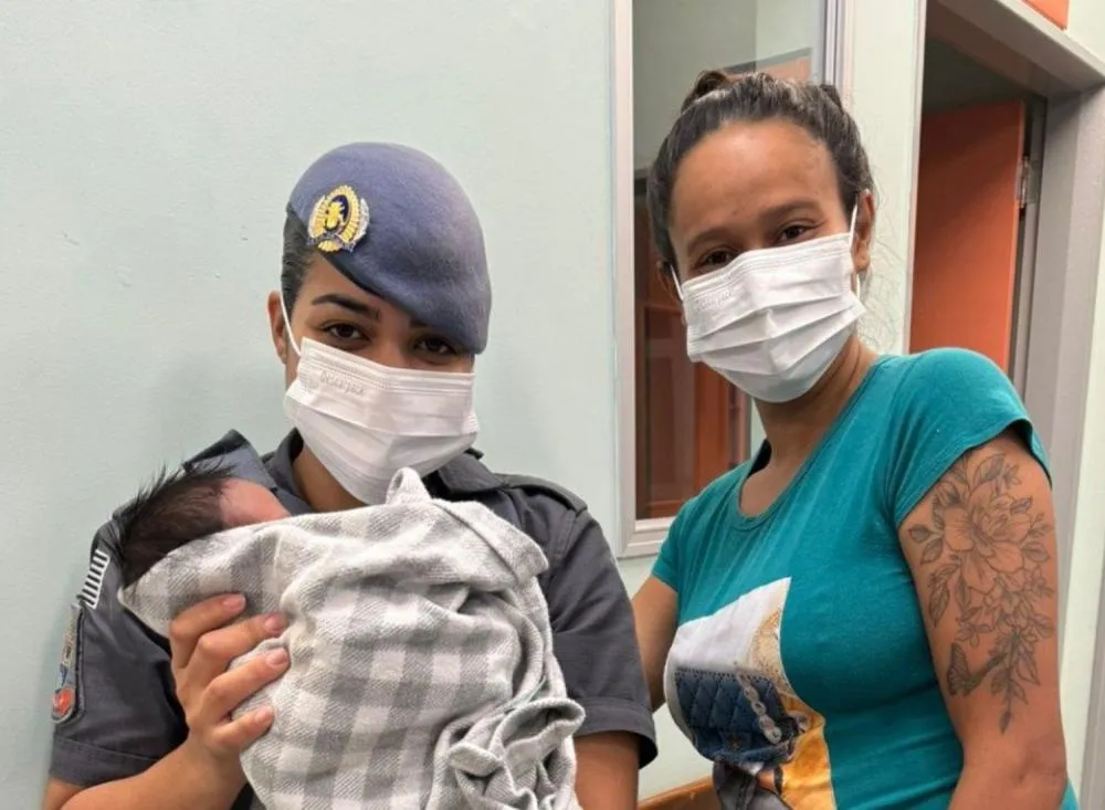 Policial Militar realiza parto de emergência em estacionamento e emociona: "Foi um Dia de Surpresas" / Foto: Agência SP