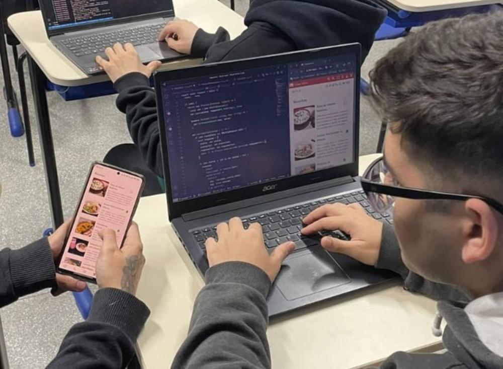Alunos da Fatec Registro conquistam prêmio de US$ 1 mil em concurso da Intel / Foto: Divulgação CPS