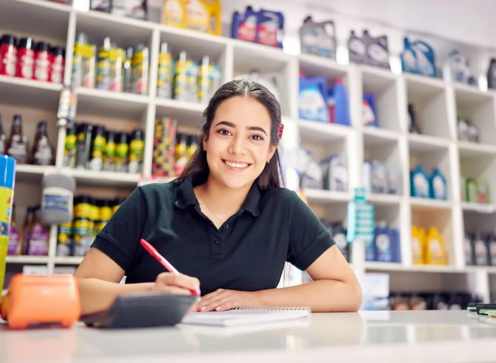 Inscrições abertas para processo seletivo de balconista com remuneração de R$ 1.828,00 para ensino médio completo / Foto: Divulgação