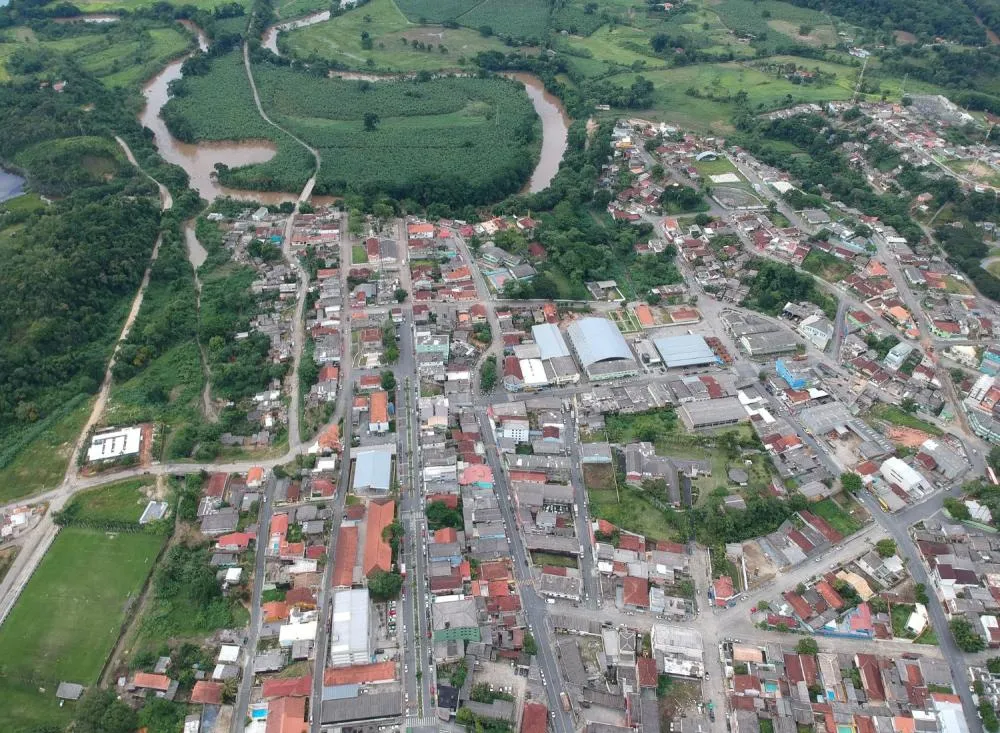 Prefeitura embarga obras irregulares de Loteamento Clandestino em área rural no Vale do Ribeira / Foto: Fagner Vieira