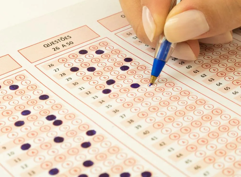Concurso TSE Unificado tem provas aplicadas neste domingo (8); veja informações em tempo real / Foto: Divulgação