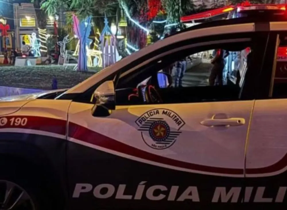 Homem é preso em flagrante no litoral após tentar agarrar funcionário de posto de combustível / Foto: Divulgação PM