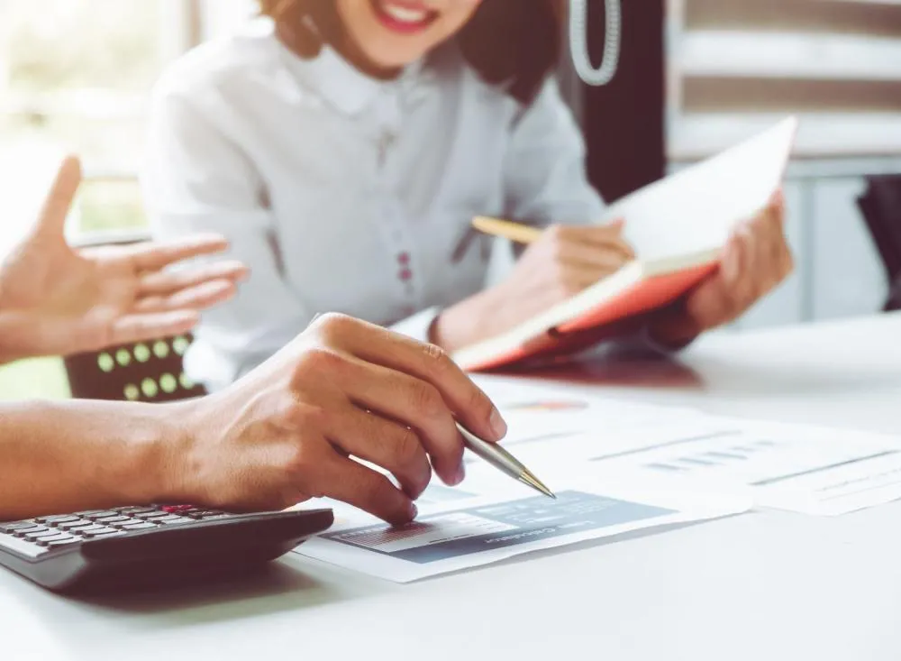 SESI abre processo seletivo para Assistente Administrativo com remuneração de R$ 2.334,55 par ensino médio completo / Foto: Reprodução