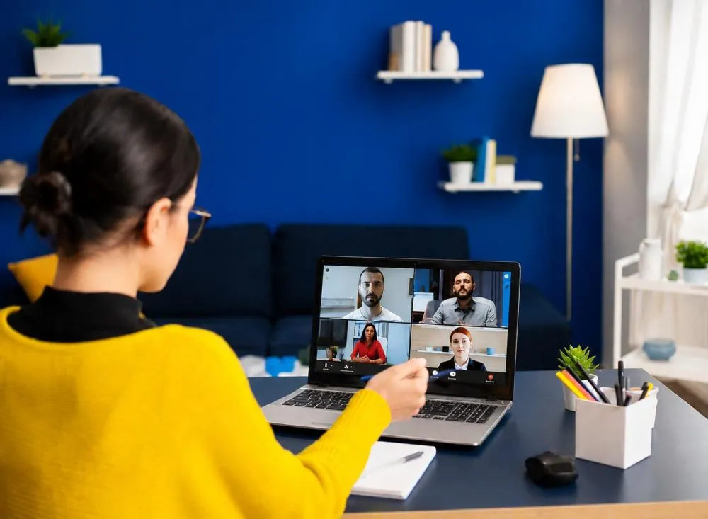 Trabalho remoto e Jovem Aprendiz: processo seletivo Asaas abre vagas de emprego para atendimento, marketing e comunicação / Foto: Gerada por IA