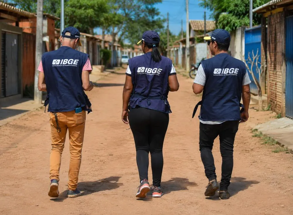 Processo seletivo IBGE Pará com 412 vagas e salário de até R$ 4 mil; veja cidades / Foto: Gerada por IA