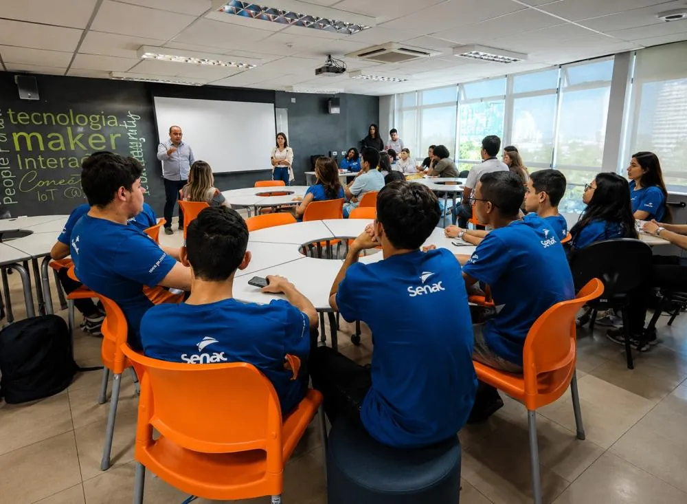 Senac abre processo seletivo para Inspetor de Alunos com salário de R$ 2.442 e ensino médio completo / Foto: Gerada por IA