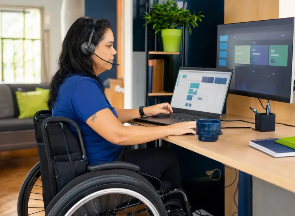 Omie abre vaga home office exclusiva para PcD e oferece VR de R$ 45 por dia