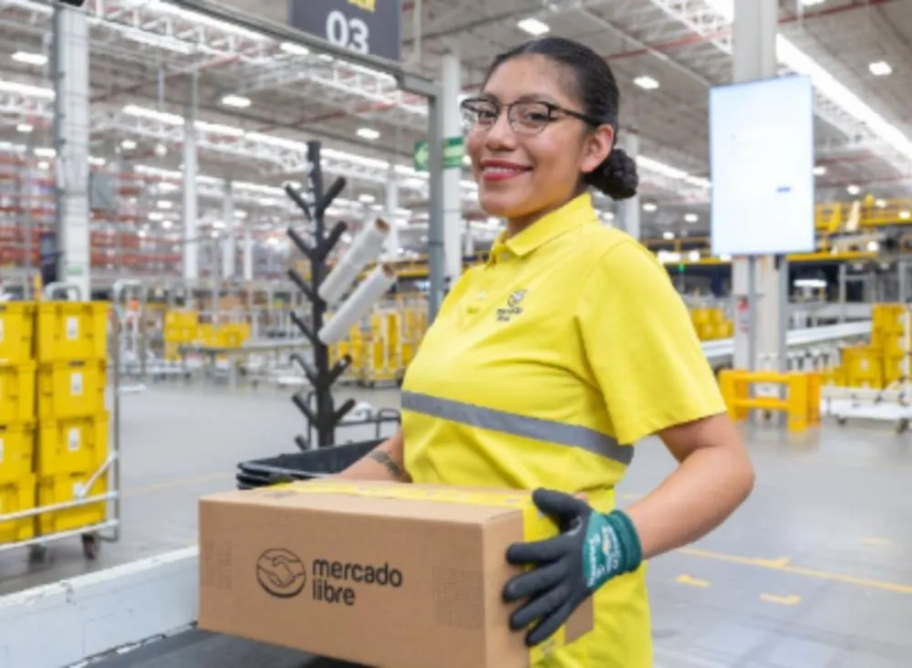 Mercado Livre abre 10 vagas híbridas para Ensino Médio; há auxílio home office